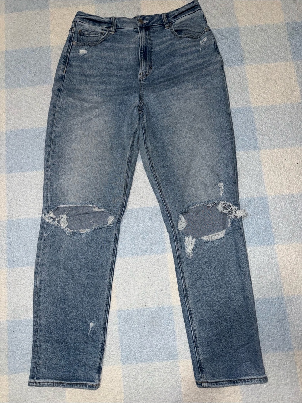 American Eagle High Rise Ripped Jeans